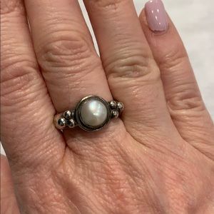 Silver pearl ring